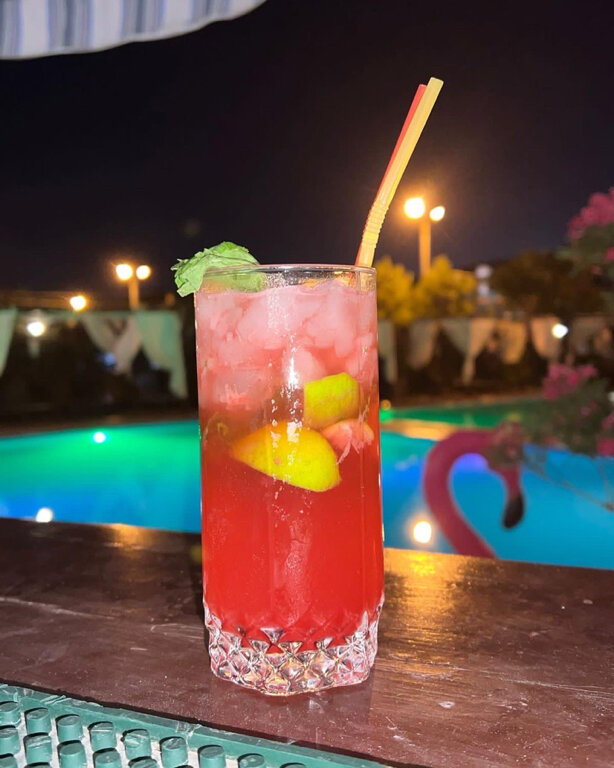 Гостиница Бонжур Сукко-180