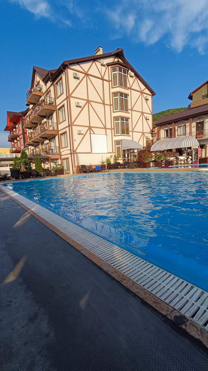 Гостиница Бонжур Сукко-156