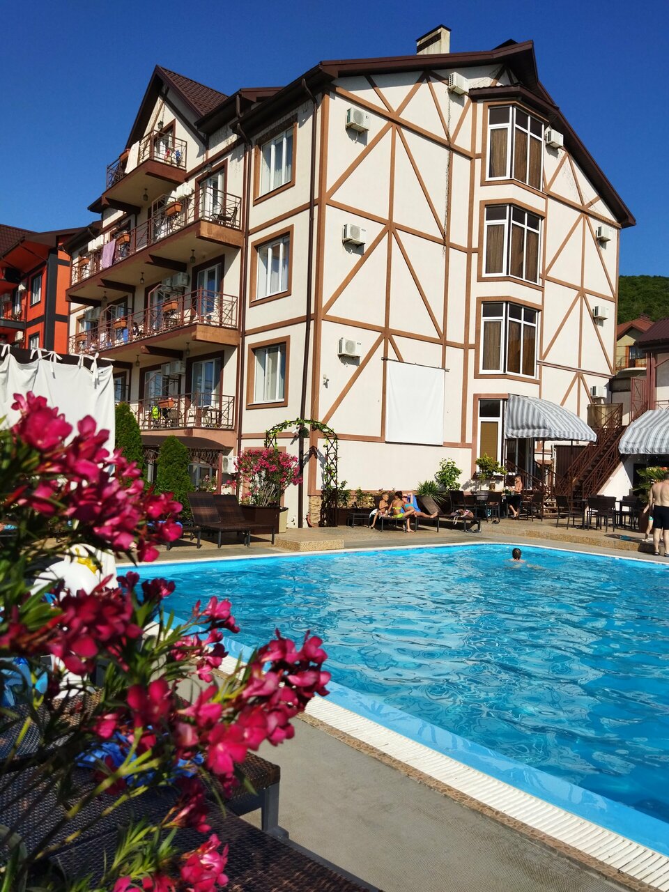 Гостиница Бонжур Сукко-147