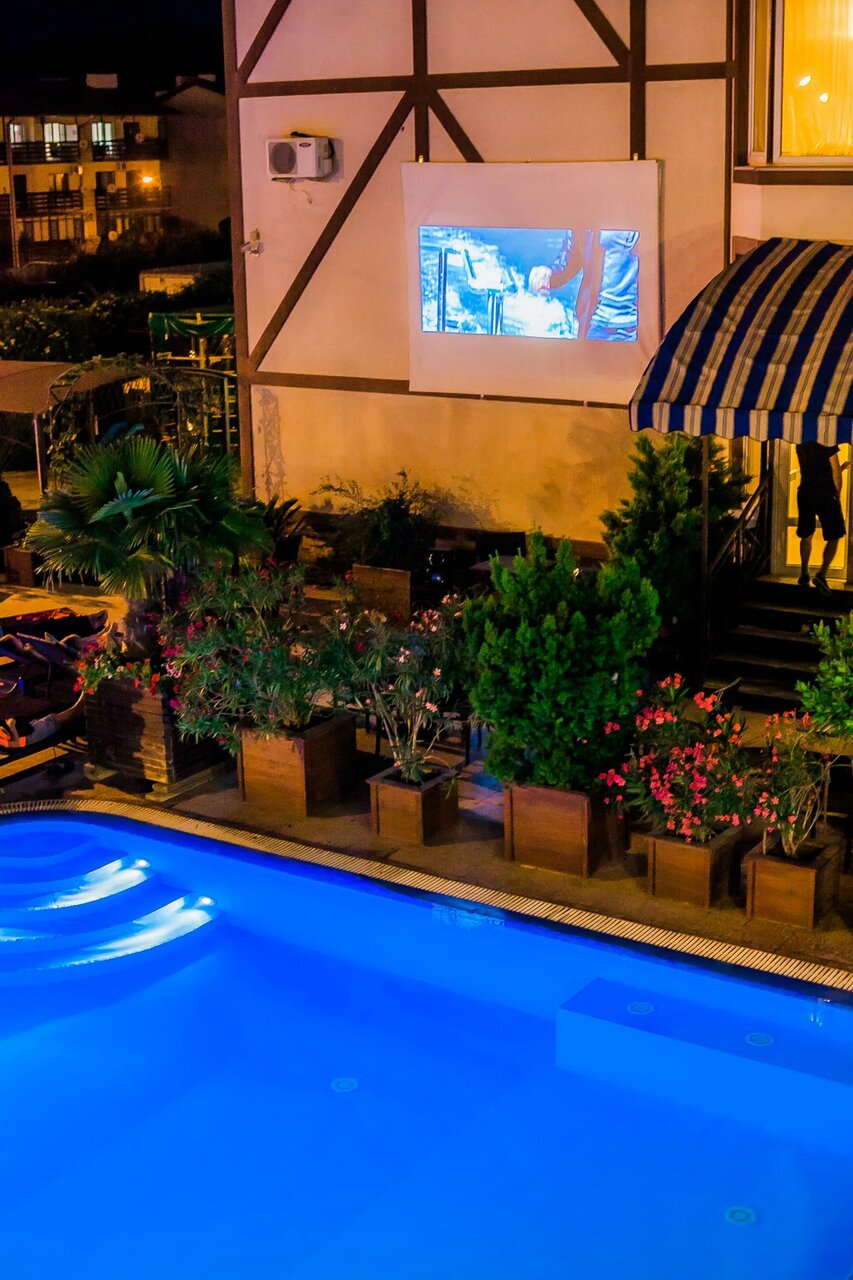 Гостиница Бонжур Сукко-10