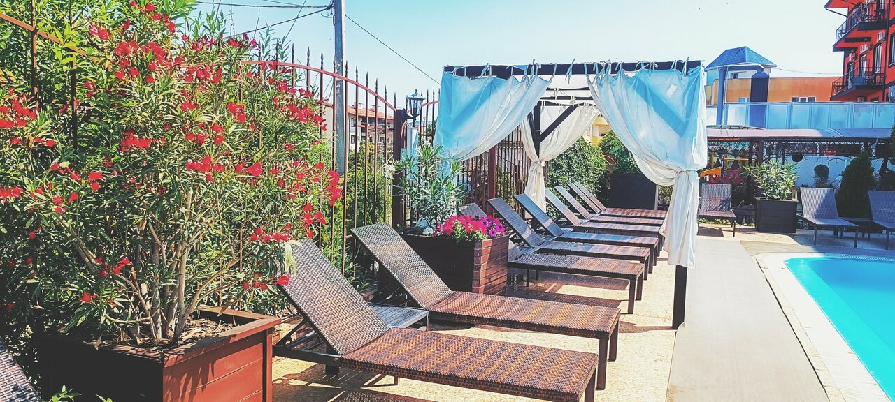 Гостиница Бонжур Сукко-121