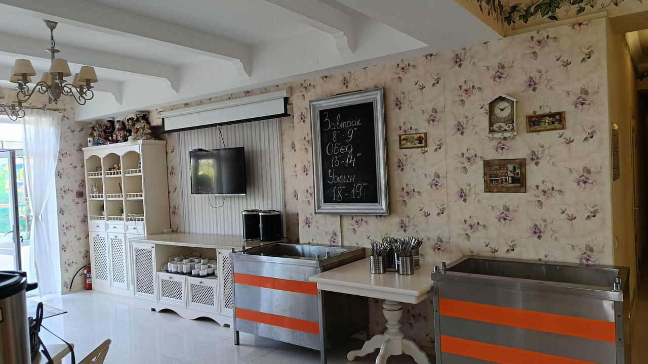 Гостиница Бонжур Сукко-117