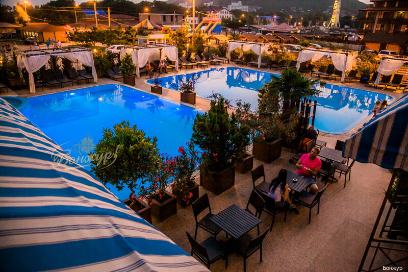 Гостиница Бонжур Сукко-226