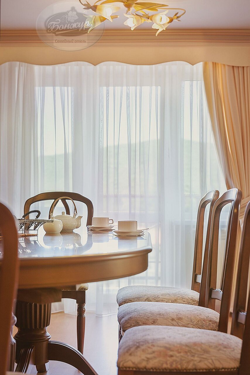 Гостиница Бонжур Сукко-82