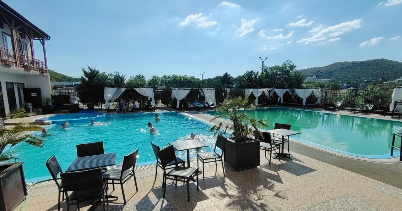 Гостиница Бонжур Сукко-146