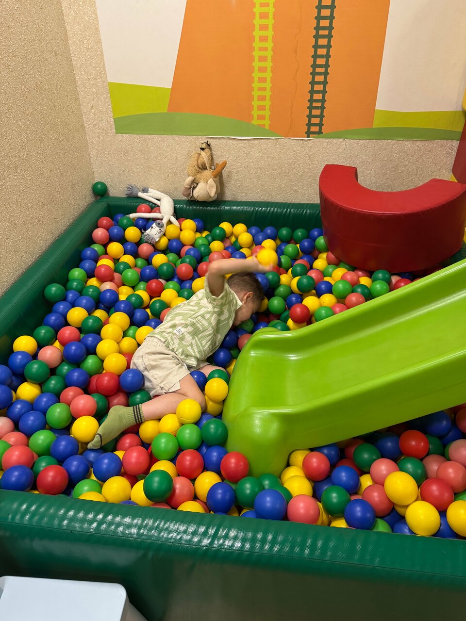 Гостиница Бонжур Сукко-246