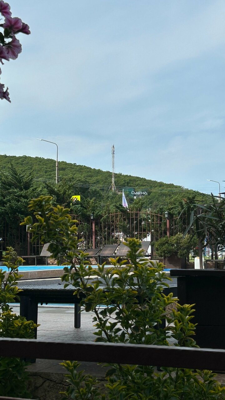 Гостиница Бонжур Сукко-194