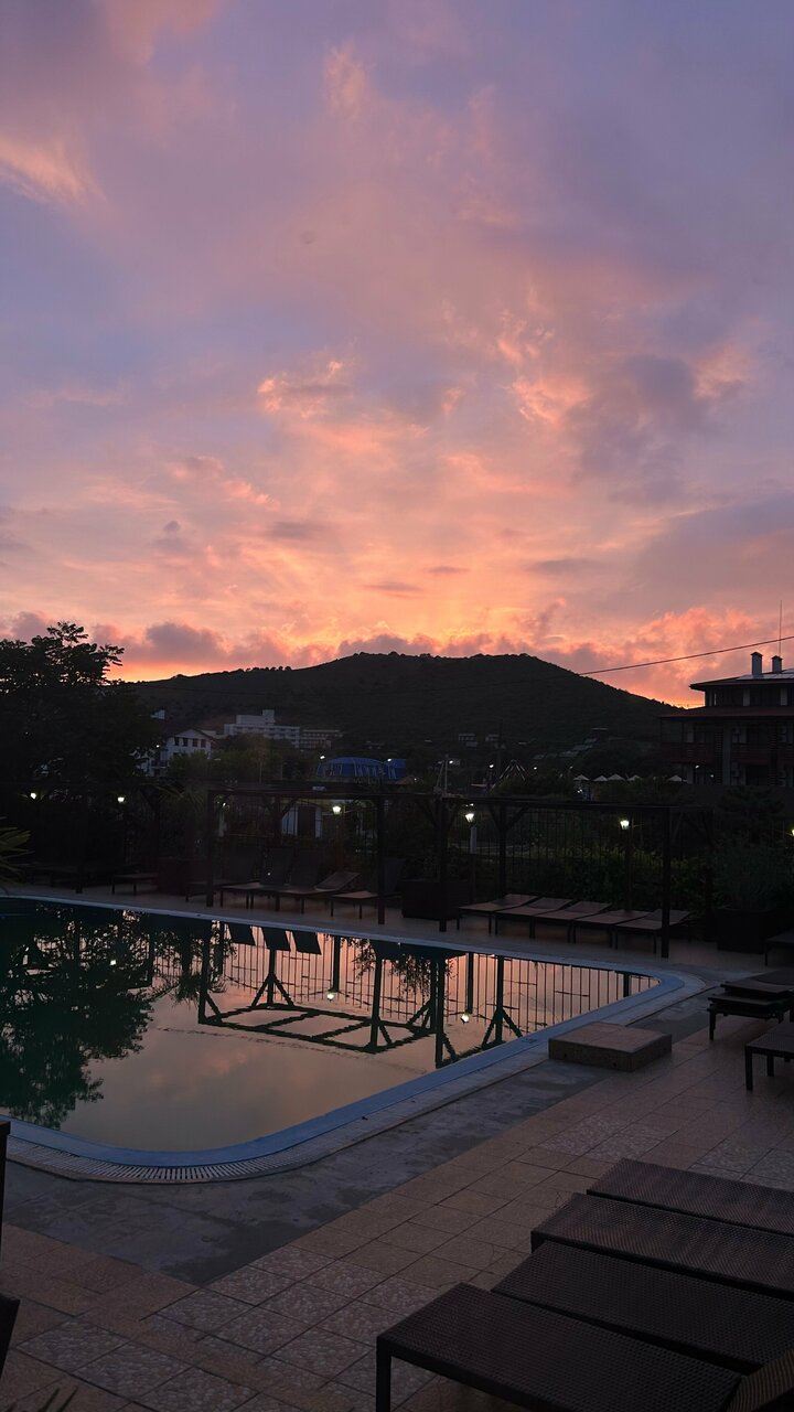 Гостиница Бонжур Сукко-133