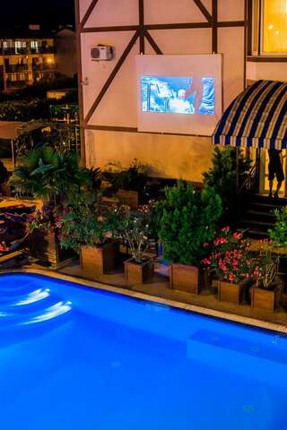 Гостиница Бонжур Сукко-6