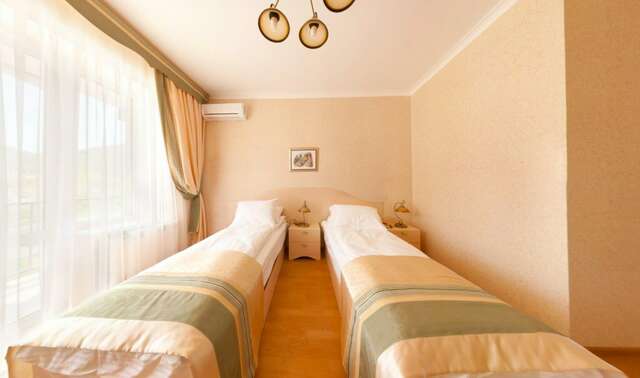 Гостиница Бонжур Сукко-61