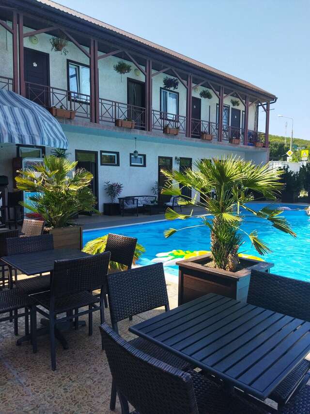 Гостиница Бонжур Сукко-231