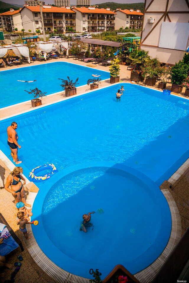 Гостиница Бонжур Сукко-162