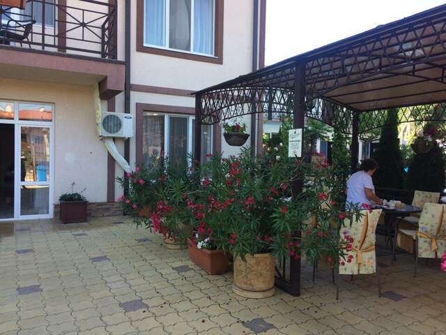 Гостиница Бонжур Сукко-197