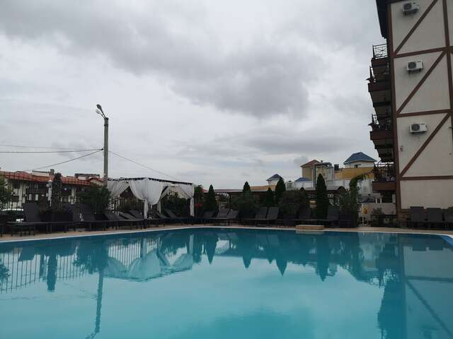 Гостиница Бонжур Сукко-118