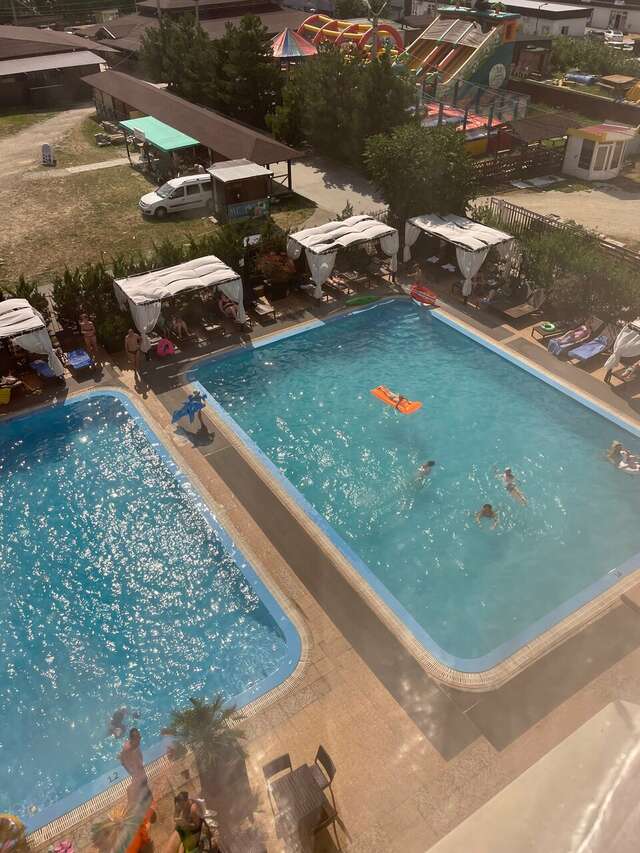 Гостиница Бонжур Сукко-203