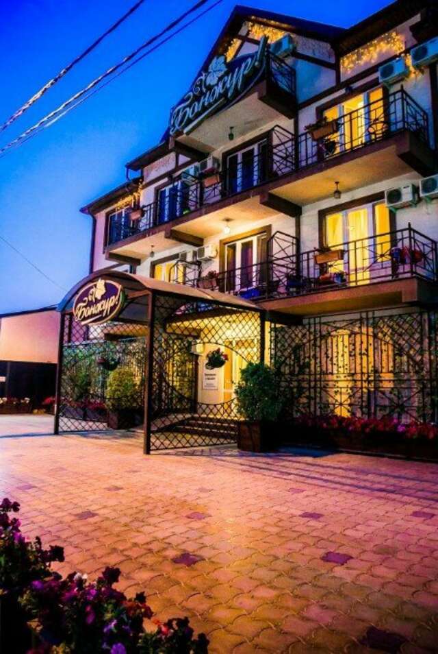 Гостиница Бонжур Сукко-48