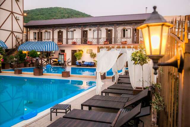 Гостиница Бонжур Сукко-78