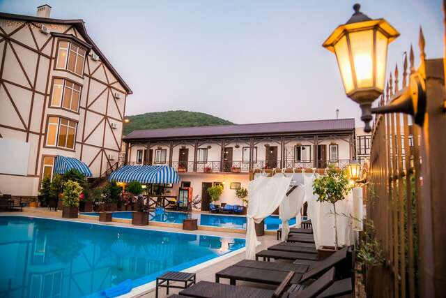 Гостиница Бонжур Сукко-46