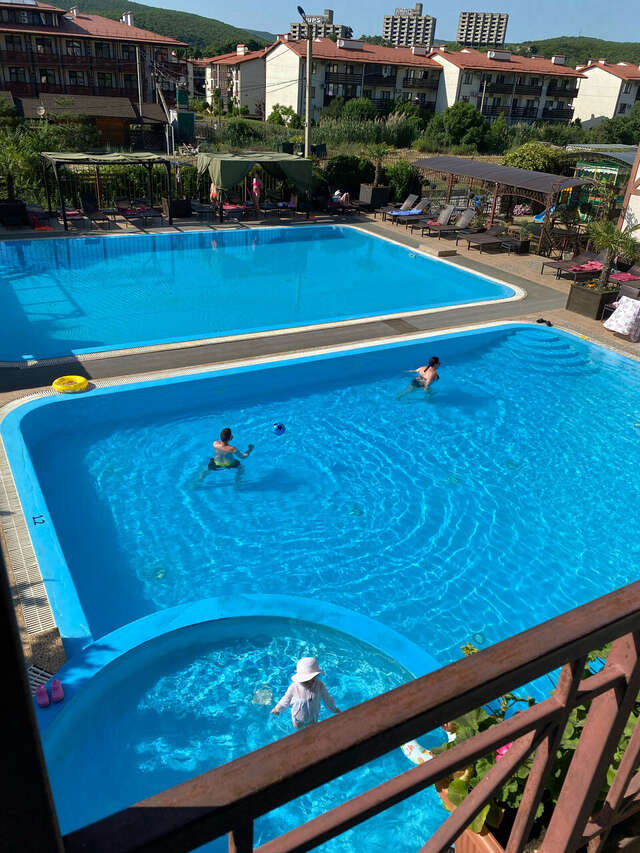 Гостиница Бонжур Сукко-202