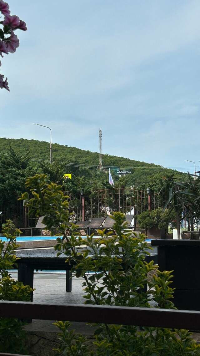 Гостиница Бонжур Сукко-193