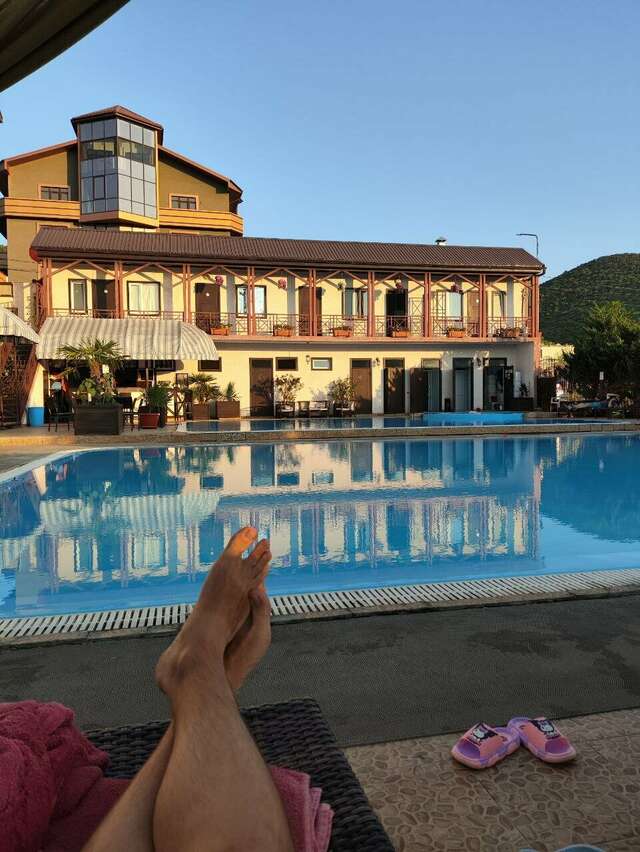 Гостиница Бонжур Сукко-136