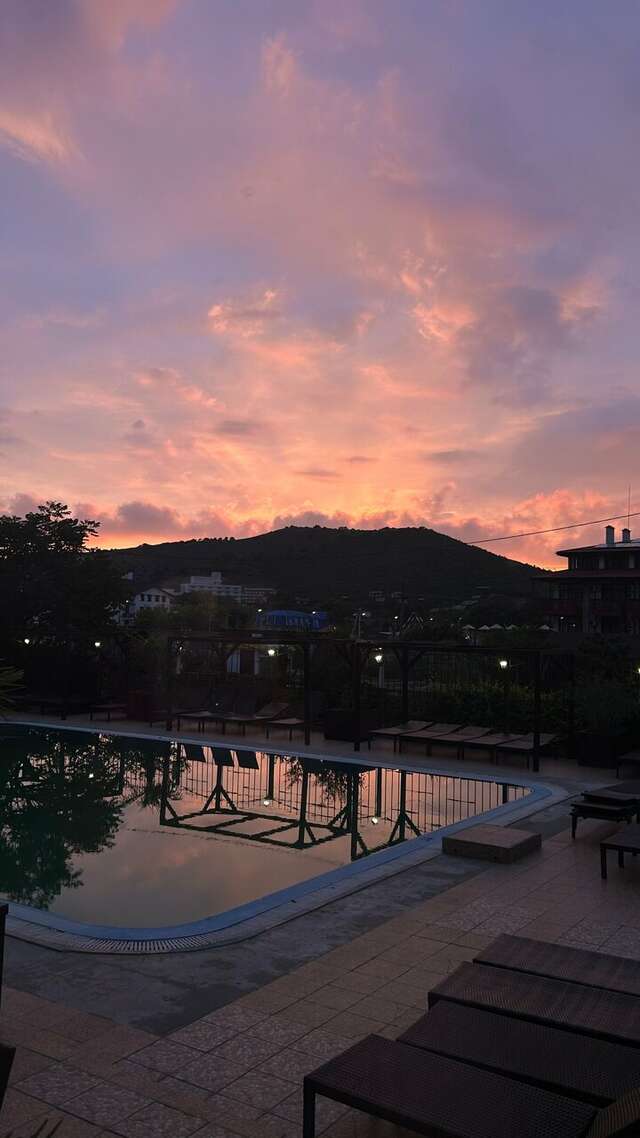 Гостиница Бонжур Сукко-132