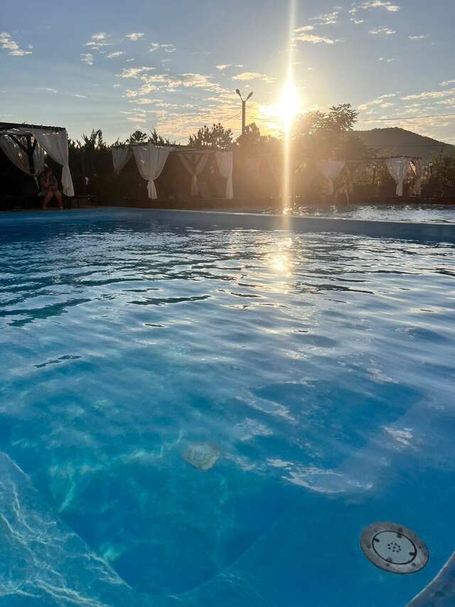 Гостиница Бонжур Сукко-139